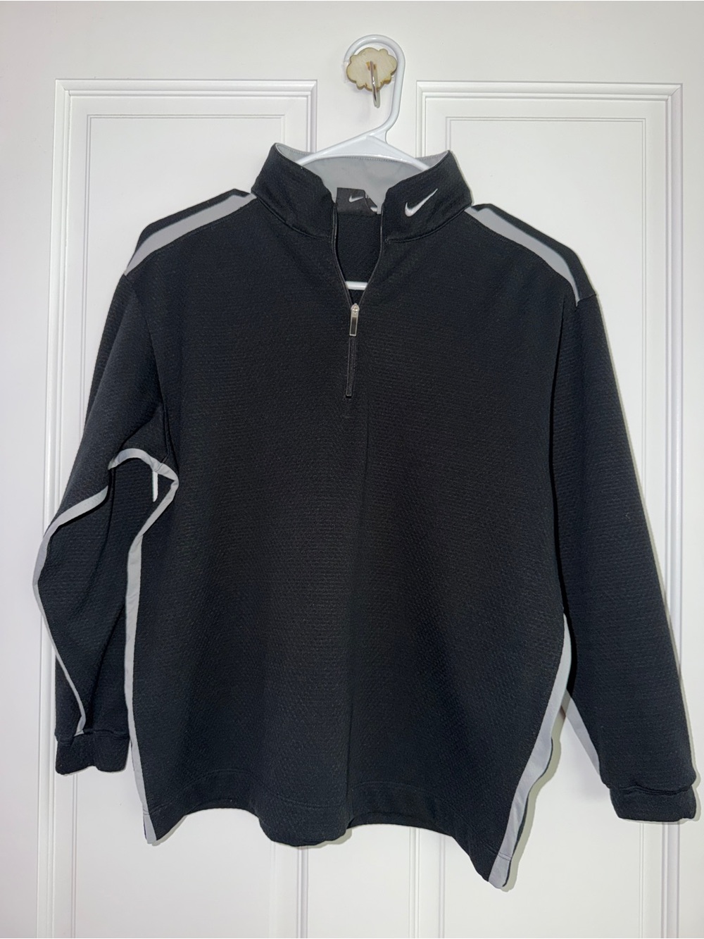 Nike Golf Quarter Zip Pullover with Gray Trim